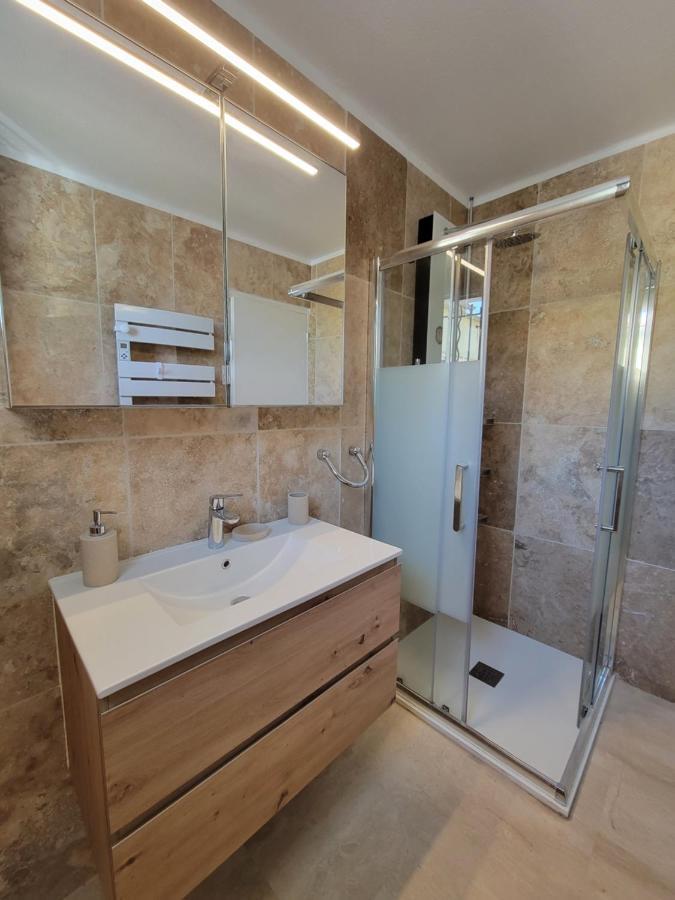 Gite Elegant Au Calme Mazan Exterior photo